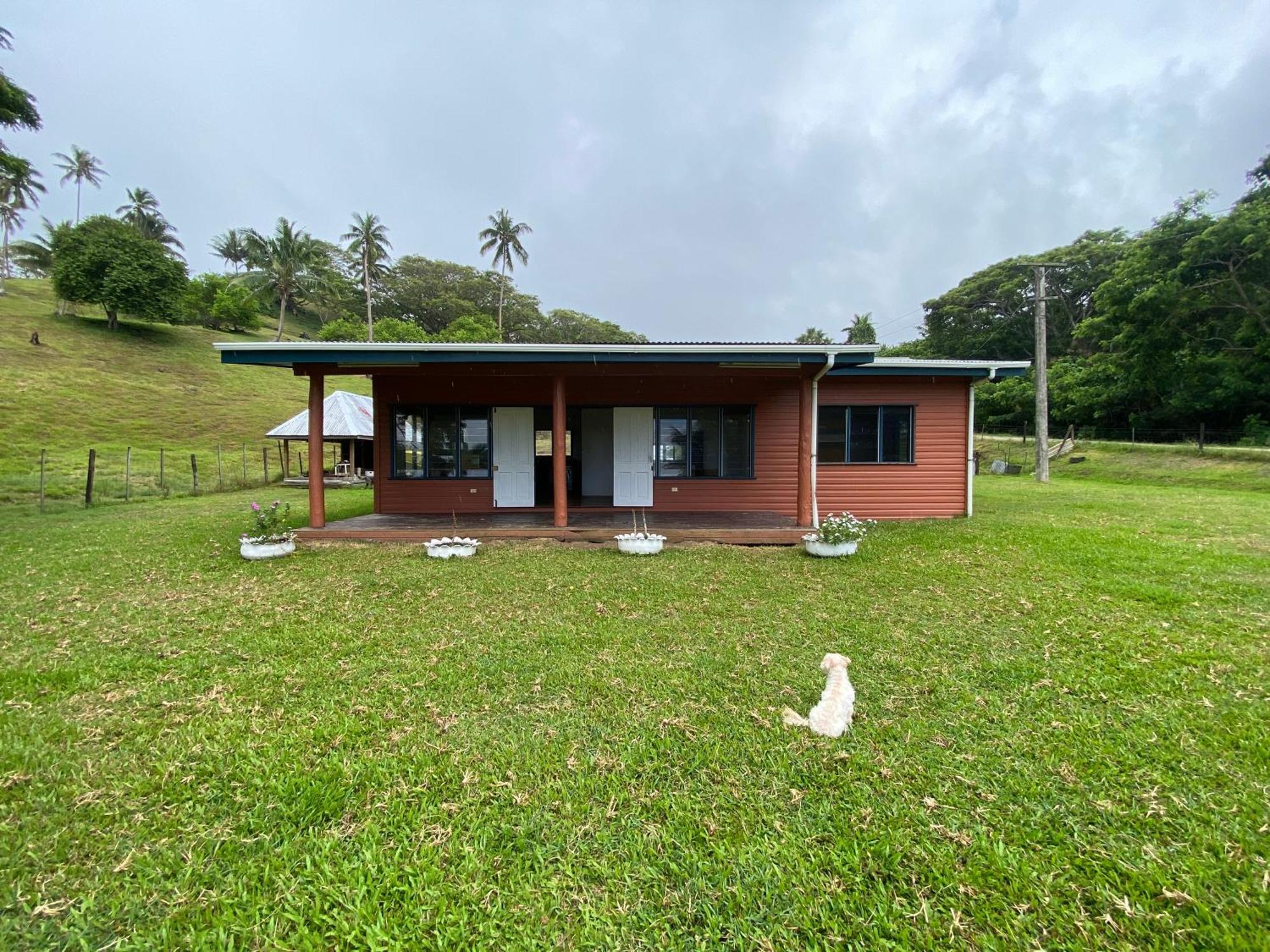 Вилла Tobu House Савусаву Экстерьер фото